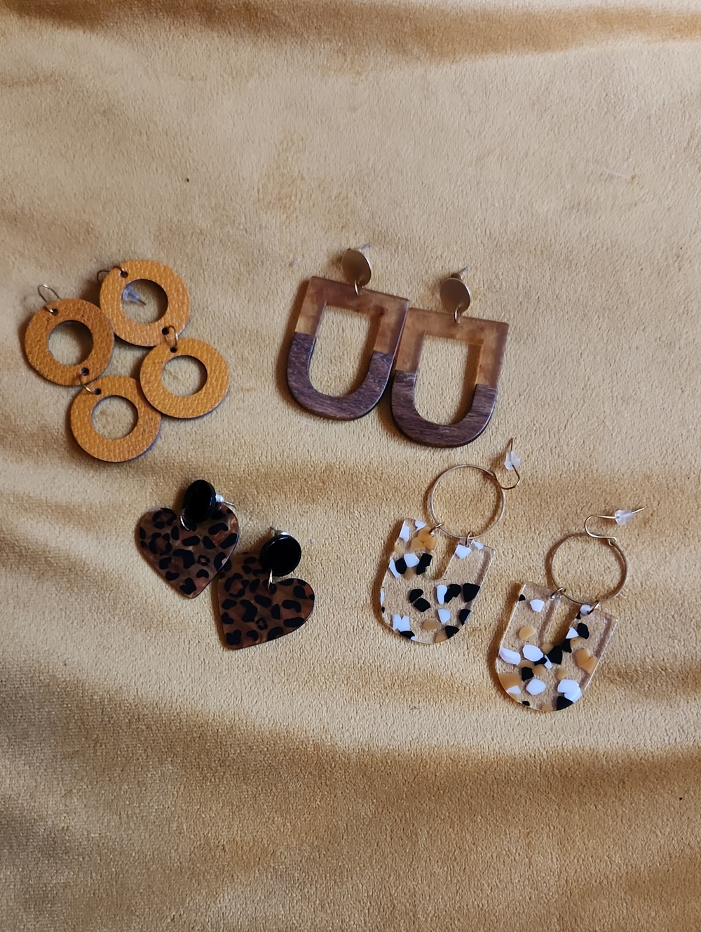 4-Pair Women’s Fashion Earring Set - Mixed Brown, Tan, Black, White